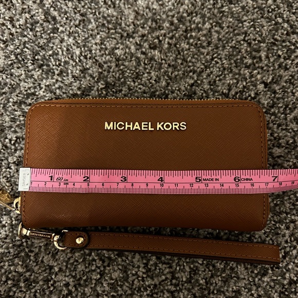 Michael Kors Wristlet Wallet - Picture 6 of 7